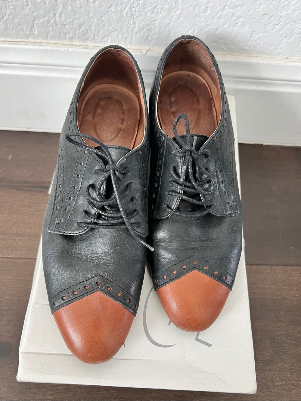 Topshop Black and Brown Two-Tone Genuine Leather Klein Oxfords